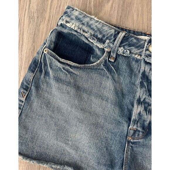 Good American Bombshell Shadow Pocket Denim Shorts 6 / 28 - Picture 4 of 9